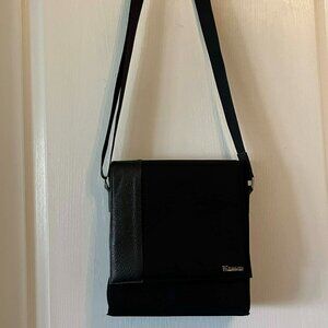 Wanlima Black Messenger Bag Mens size 10"x9"x3"